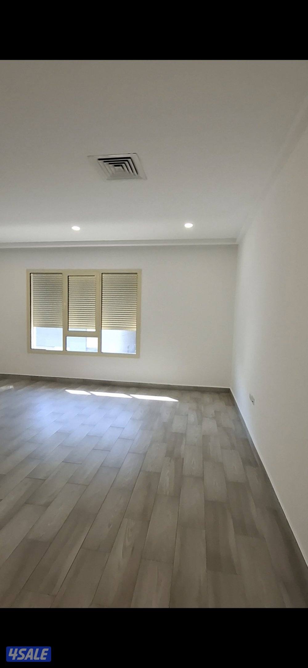 دور ثاني للايجار بالمسايل ٤ غرفه كلهم ماستر وصالتين7