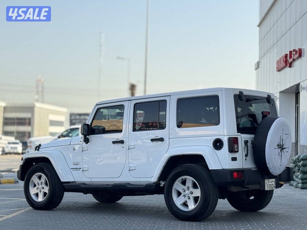 للبيع جيب رانجلر صحارا موديل 20174