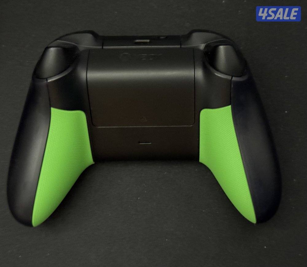 Xbox 20th anniversary controller1