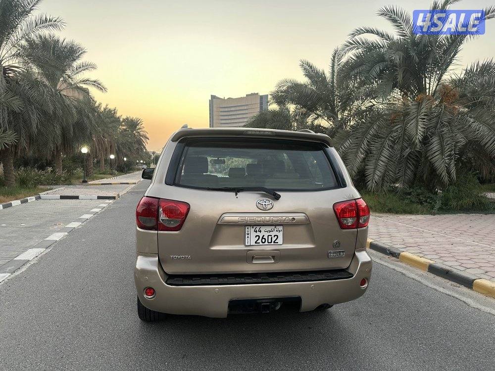 سيكويا  2009 Limited10