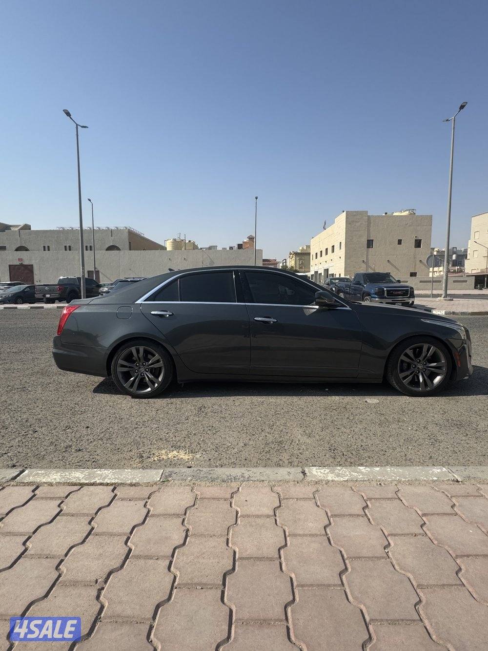 للبيع كاديلاك CTS موديل 2014 ماشي 99 ألف 6 سلندر تيربو1