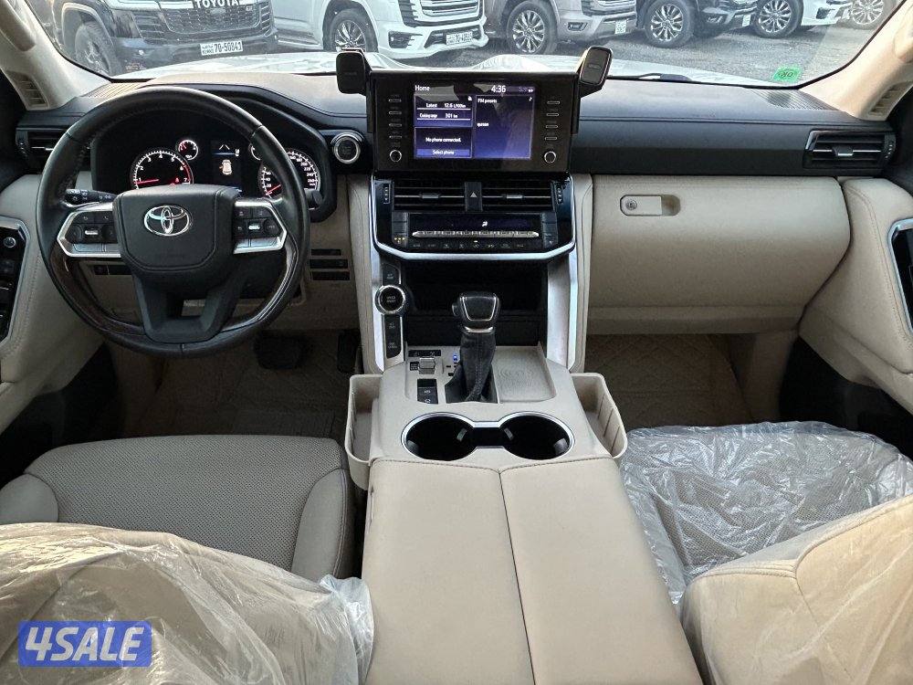 للبيع لاند كروزر GXR 20237