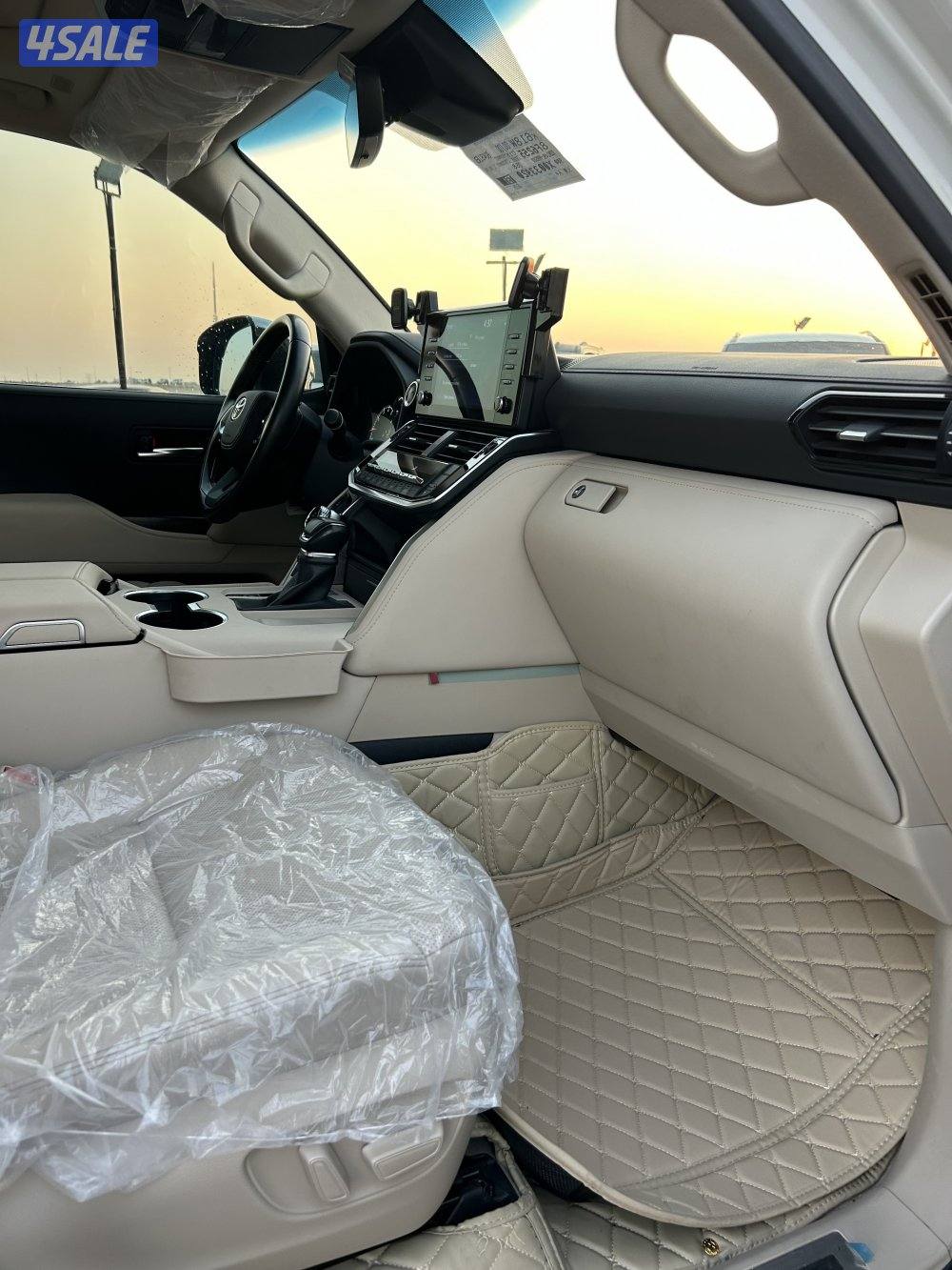 للبيع لاند كروزر GXR 20238