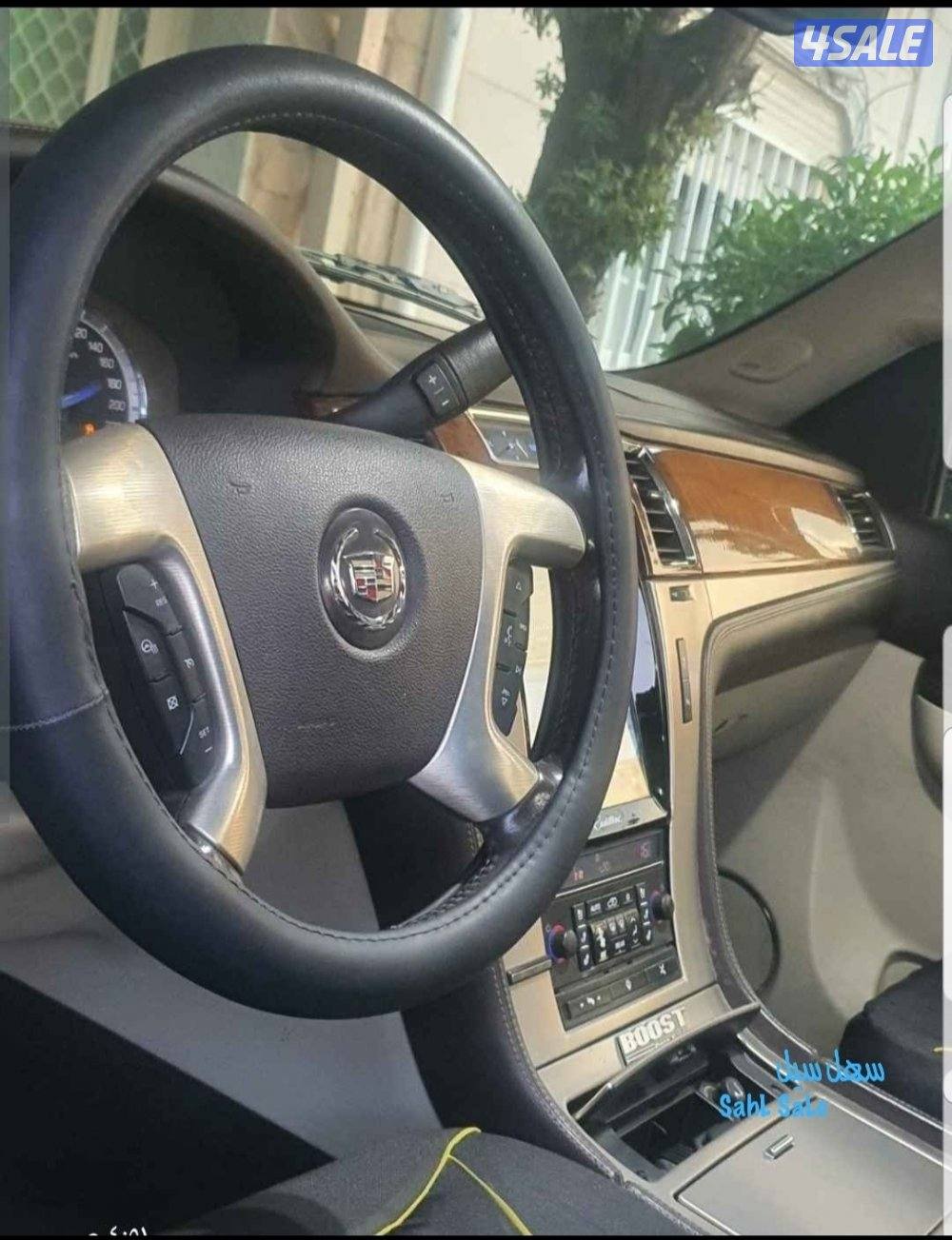 اسكاليد بلاتينيوم 2013  بحالة ممتازة1