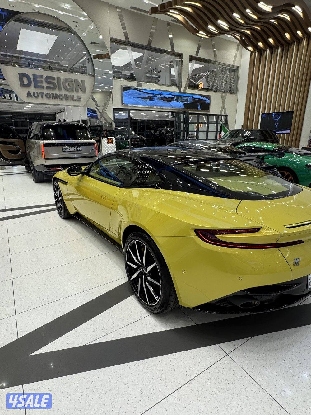 للبيع استون مارتن DP11 موديل 2017  ماشي 33 تحت الكفاله لغاية شهر 10/271