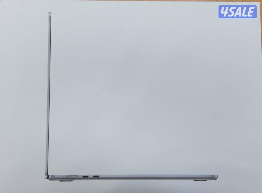 للبيعMacBook Air15 inch M4/512SSD16GB ramجديد مصكر بالكرتون لون فضي0