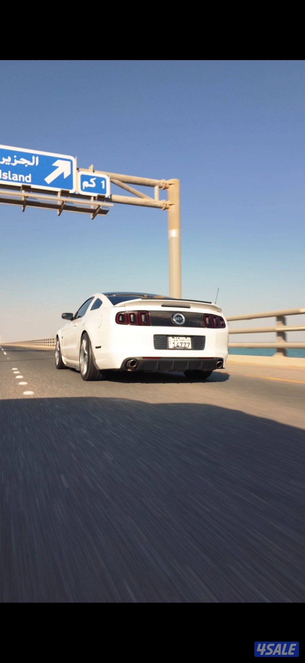 للبيع موستنغ ماشي 218 شاصي حكات ارضيه قمة النظافه3