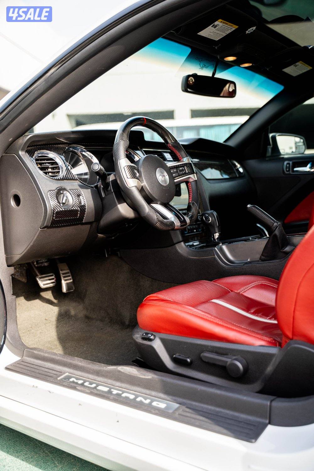 للبيع موستنغ ماشي 218 شاصي حكات ارضيه قمة النظافه13