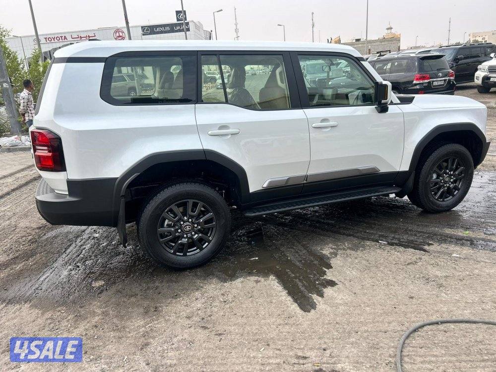 لاند كروزر برادو TURBO-V4.TX موديل 2025 اصفار2