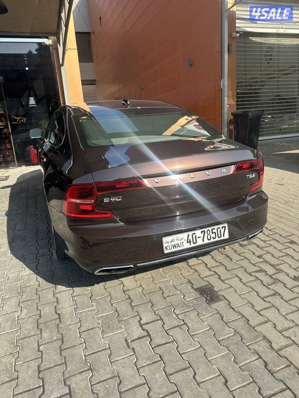 للبيع فولفو s90 موديل ٢٠١٧ ماشي ٥٨.٠٠٠ كم بحالة ممتازه5