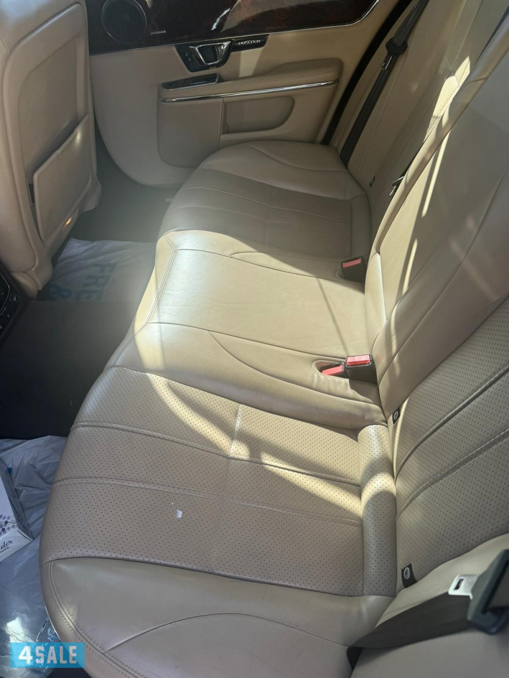 للبيع جاكور موديل ٢٠١٤ على المنظور مسيوم ٨٠٠5