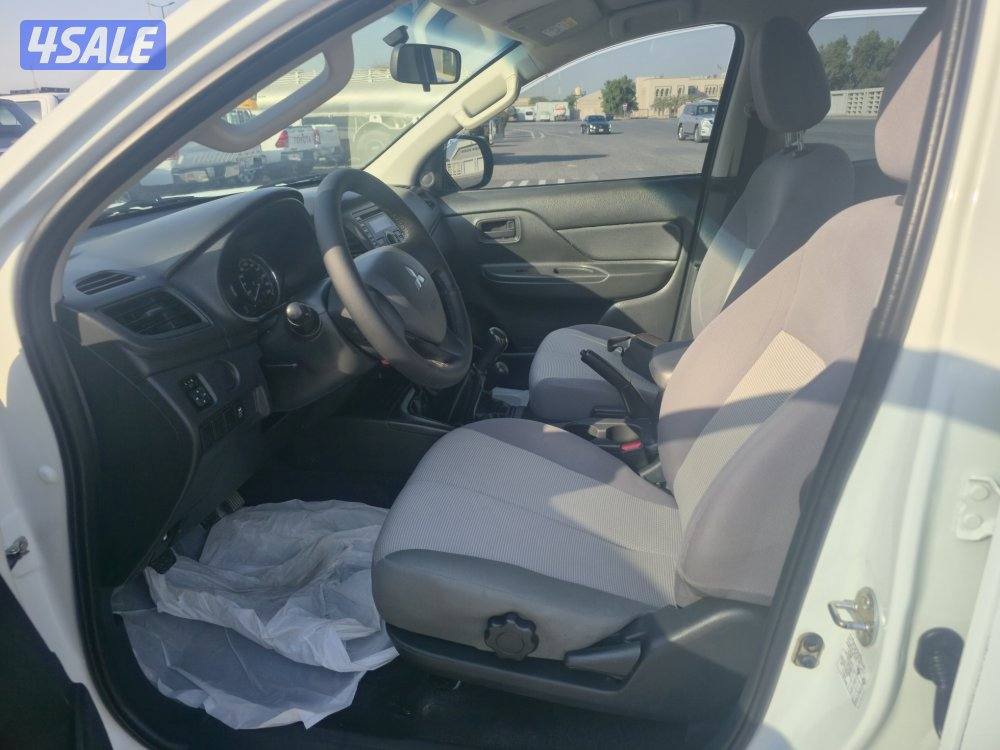 Mitsubishi L200 pick-up 2020 model double gear 4x4 ( 58,000 km )9