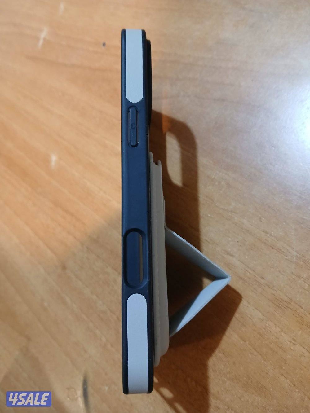 iPhone 16 pro max 100%5