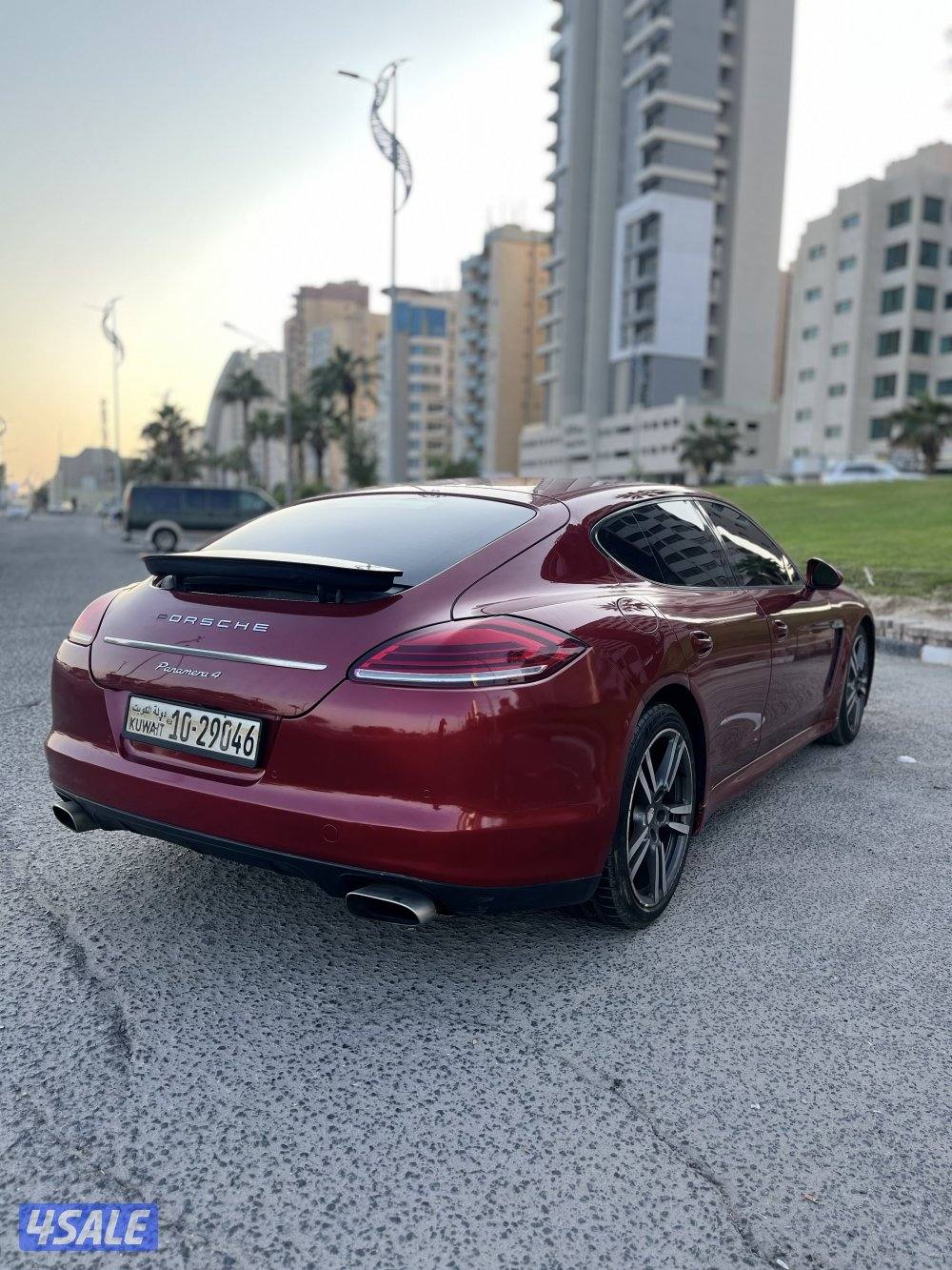 بورش باناميرا موديل 2011 كامل المواصفات 6 سلندر4