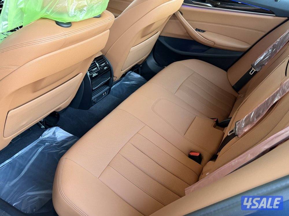 للبيع بي ام  520i5