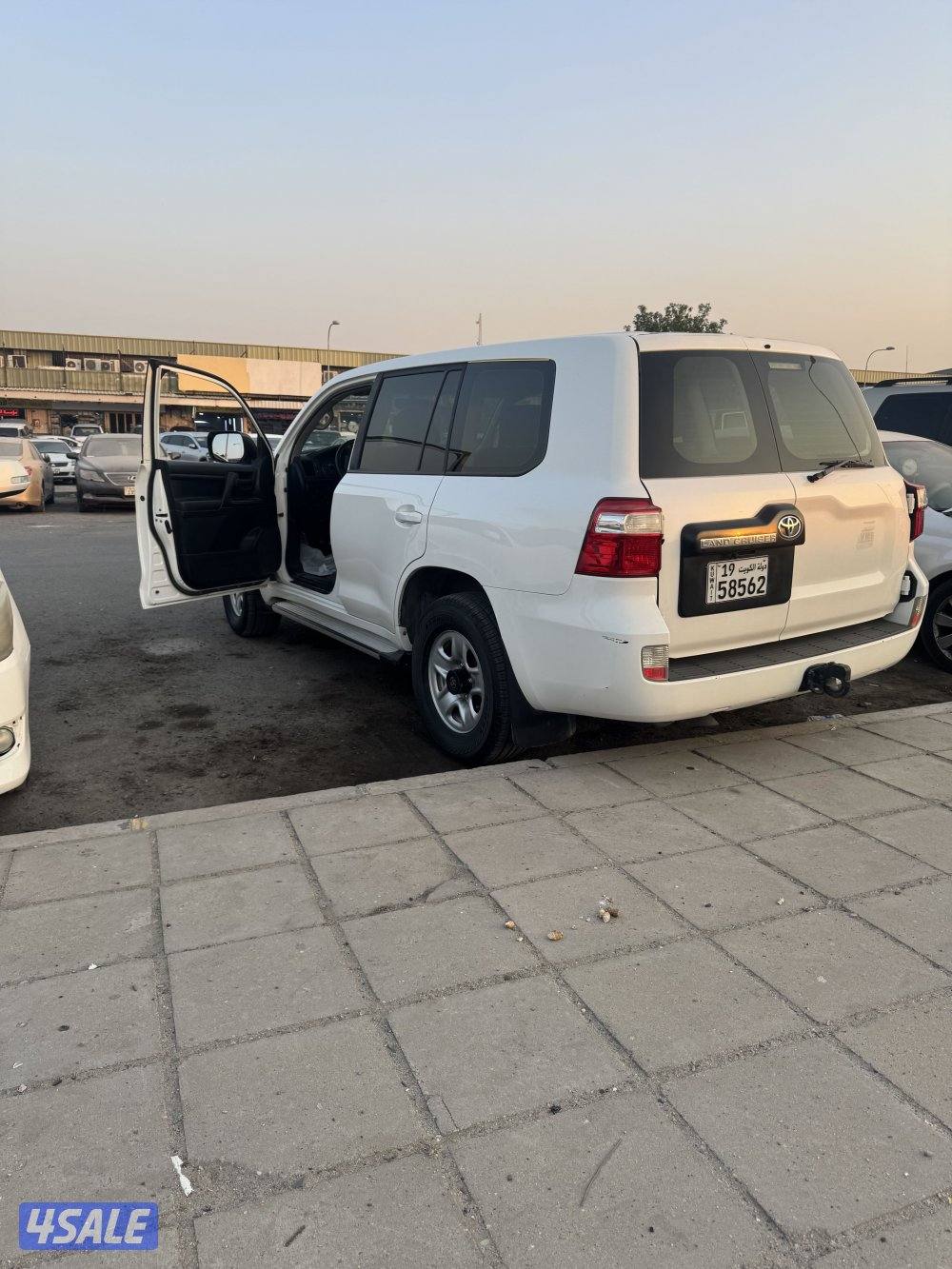 لاند كروزر G0