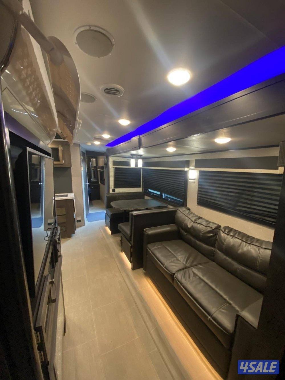 طلبية خاصة وايت هوك جايكو4