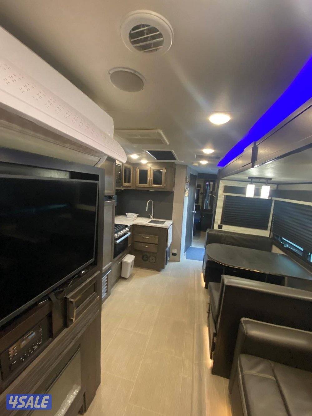 طلبية خاصة وايت هوك جايكو5