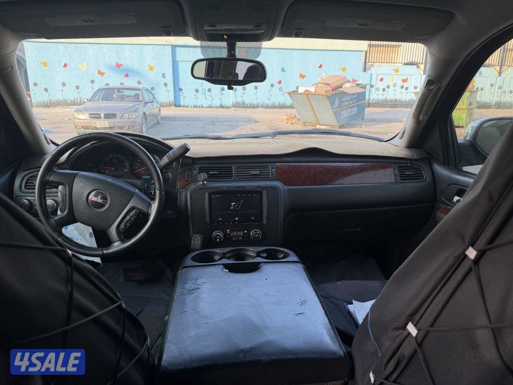 للبيع يوكن ٢٠١٠ دبل قير3