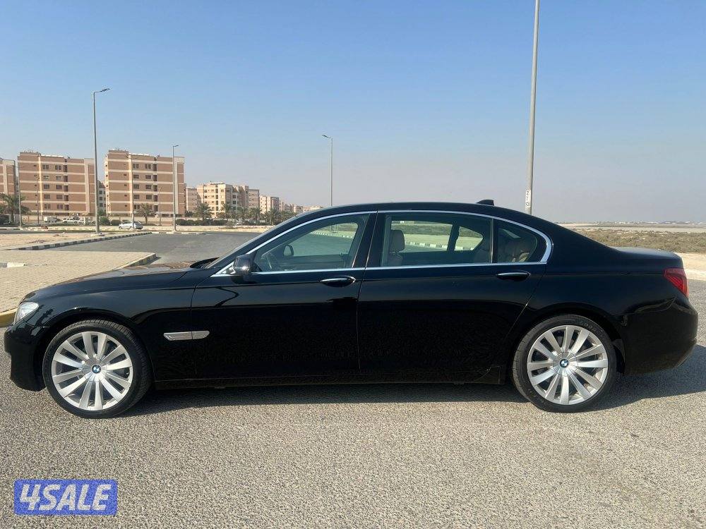 للبيع BMW 740Li موديل 20142