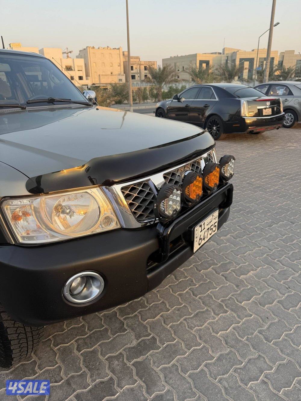 للبيع نيسان بيك اب تماتيك موديل  2013 ماشي 417,000 KM4