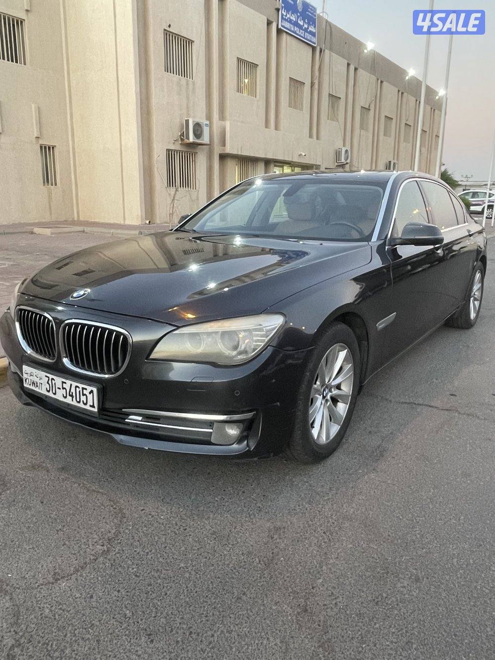 للبيع بي ام 730 موديل ٢٠١٥ صبغ الوكاله ماشي ٢٠٥0