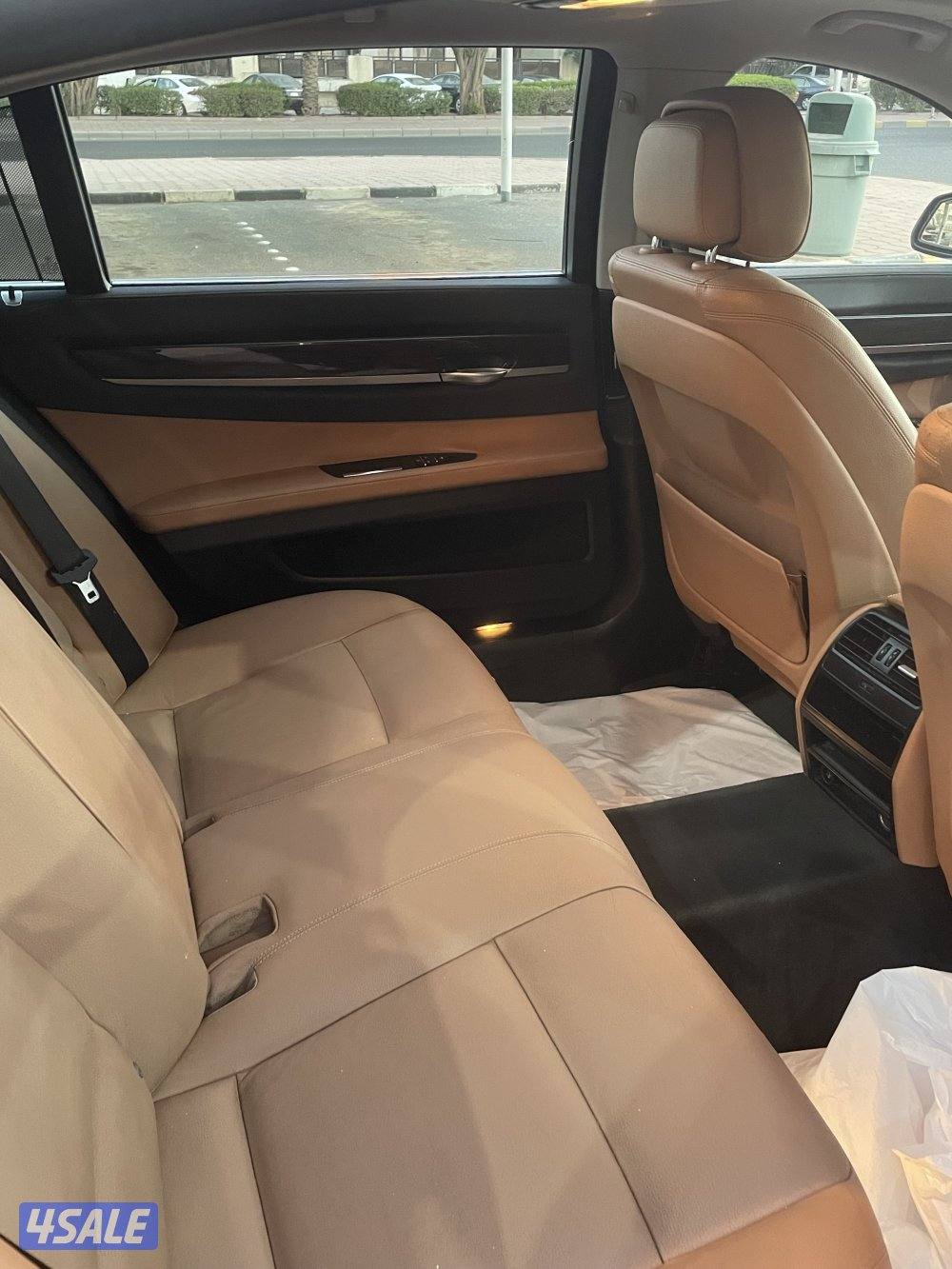 للبيع بي ام 730 موديل ٢٠١٥ صبغ الوكاله ماشي ٢٠٥5