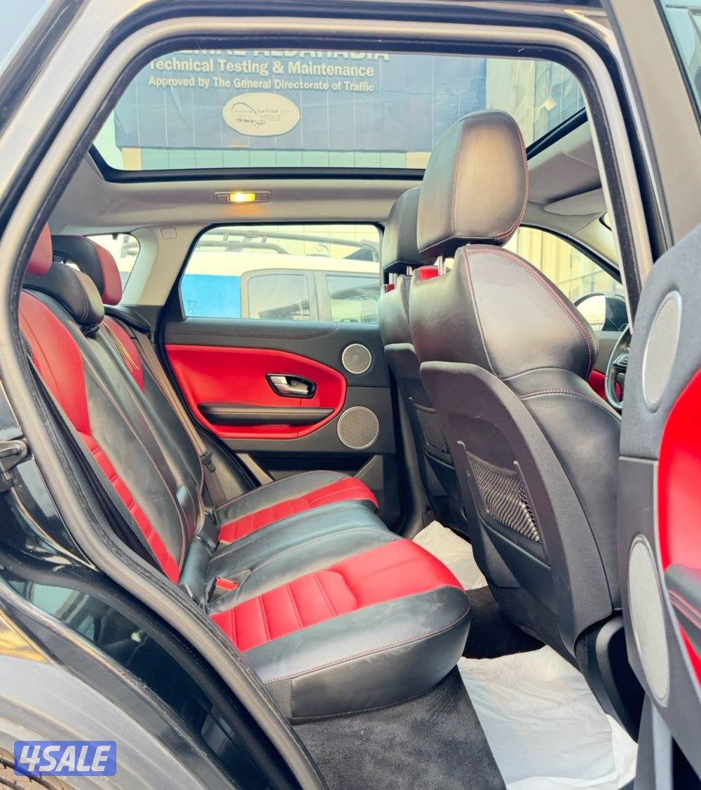 لاند روفر ايفوك 2016 عداد ١١١ الف كيلو متر13