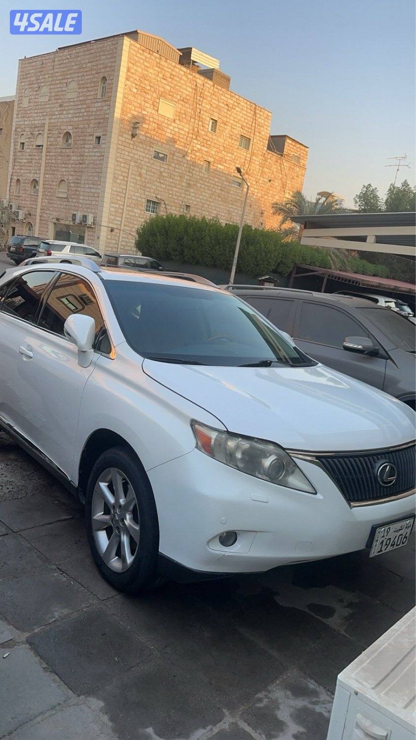 جيب لكزس RX 2010 ماشي ٢٤٠ شرط الفحص3