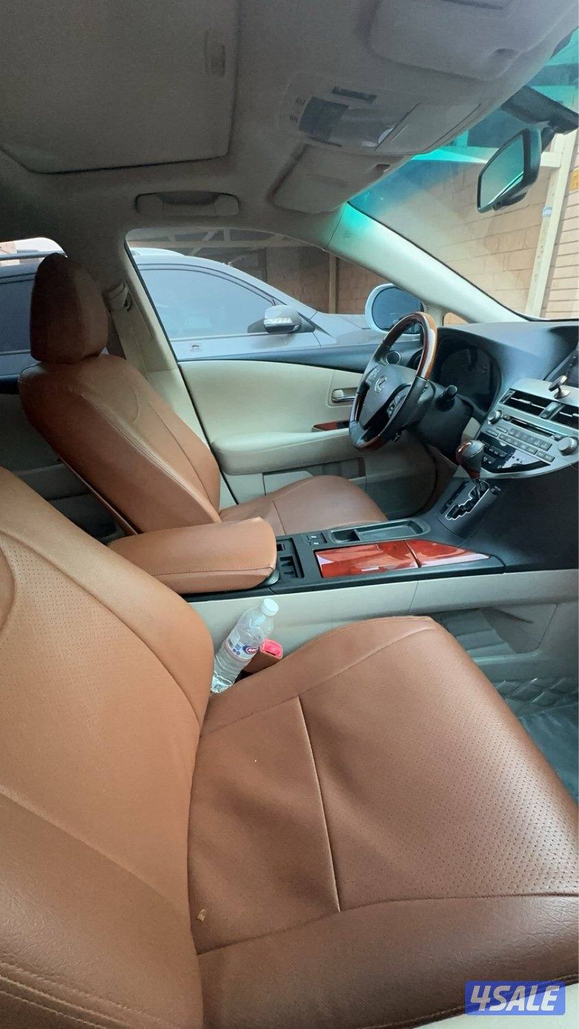 جيب لكزس RX 2010 ماشي ٢٤٠ شرط الفحص5