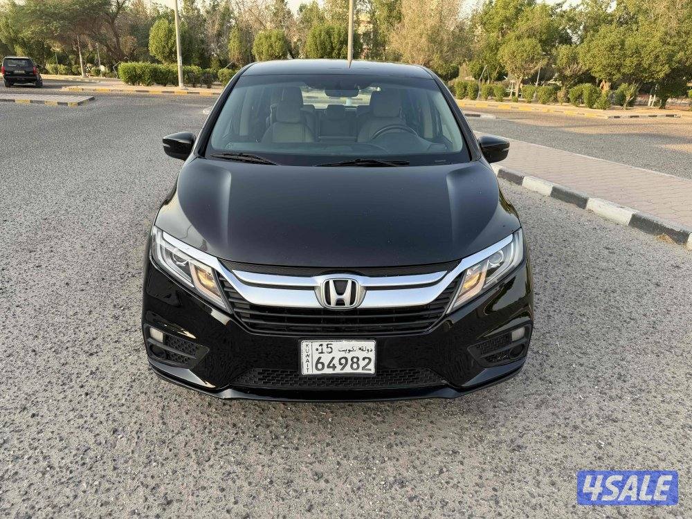 Honda odyssey 2018 ماشي 175 الف1