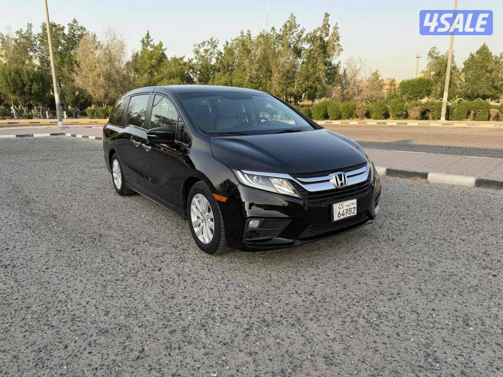 Honda odyssey 2018 ماشي 175 الف0