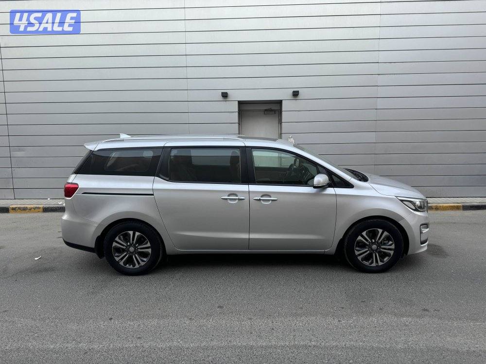 للبيع كيا كرنفال موديل 2019 بحالة الوكاله2