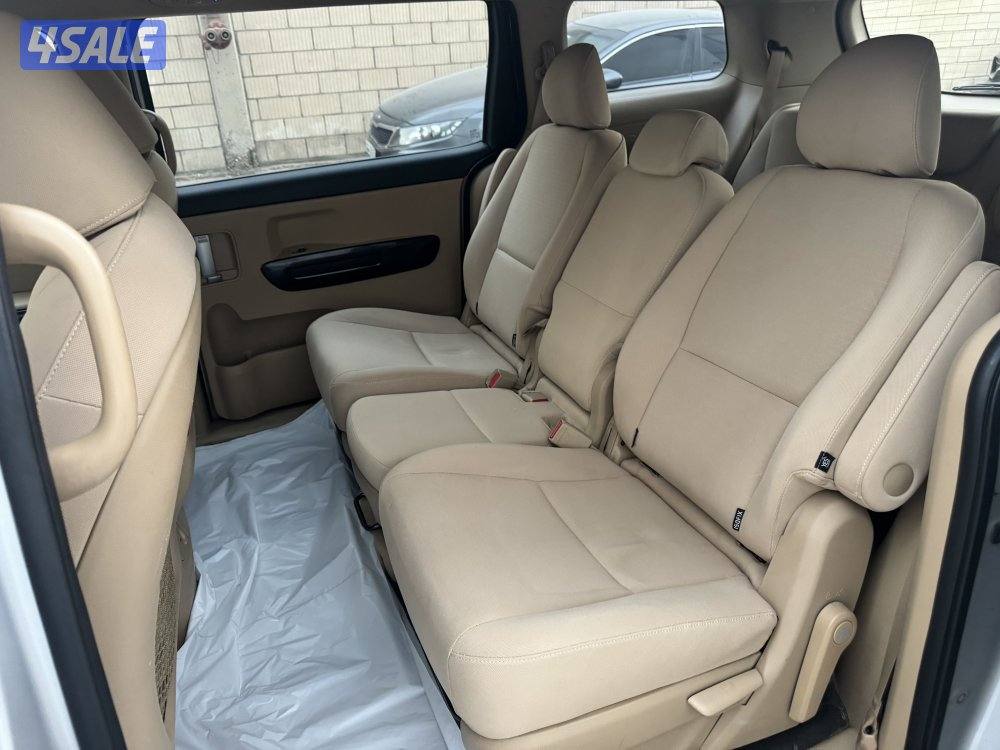 للبيع كيا كرنفال موديل 2019 بحالة الوكاله5