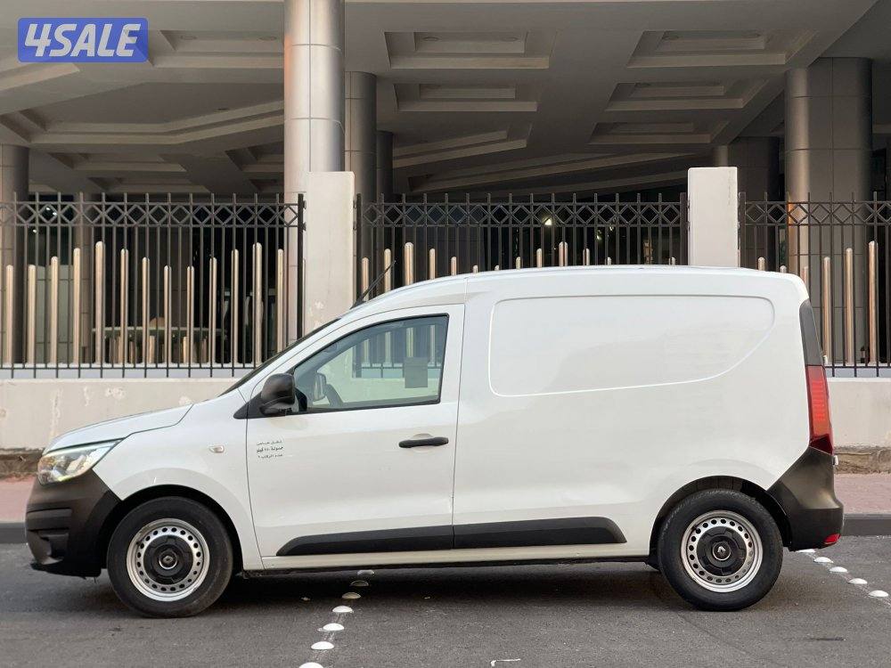 للبيع رينو مقفل3