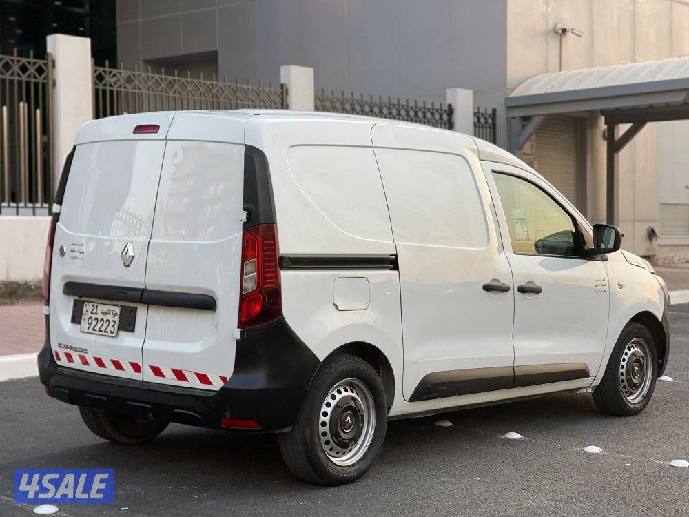 للبيع رينو مقفل5