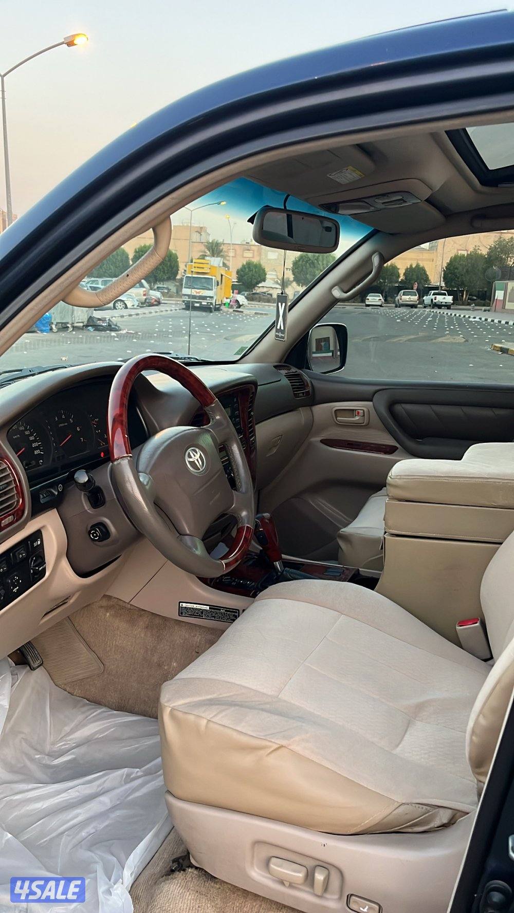 للبيع لاندكروزر V.xr6