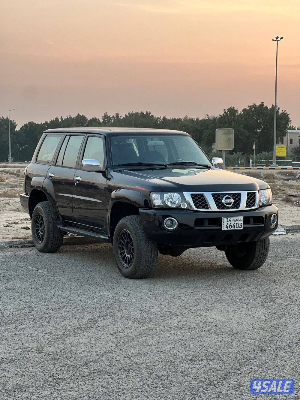 للبيع سفاري موديل 2016 ماشي 240 الف فقط5