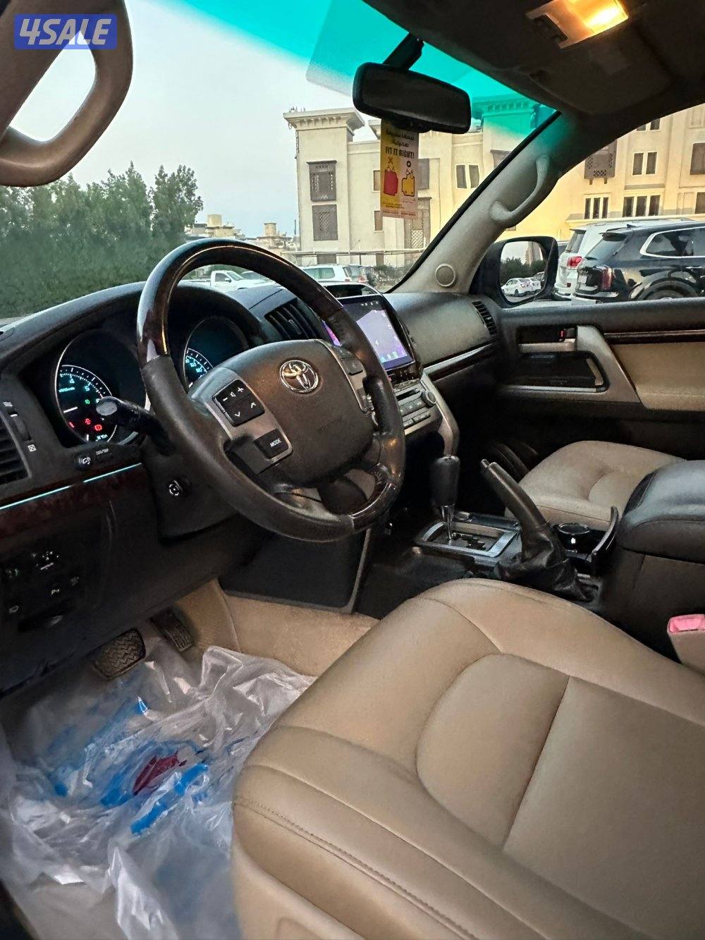 لانـدكـروزر السـايـر VXR7