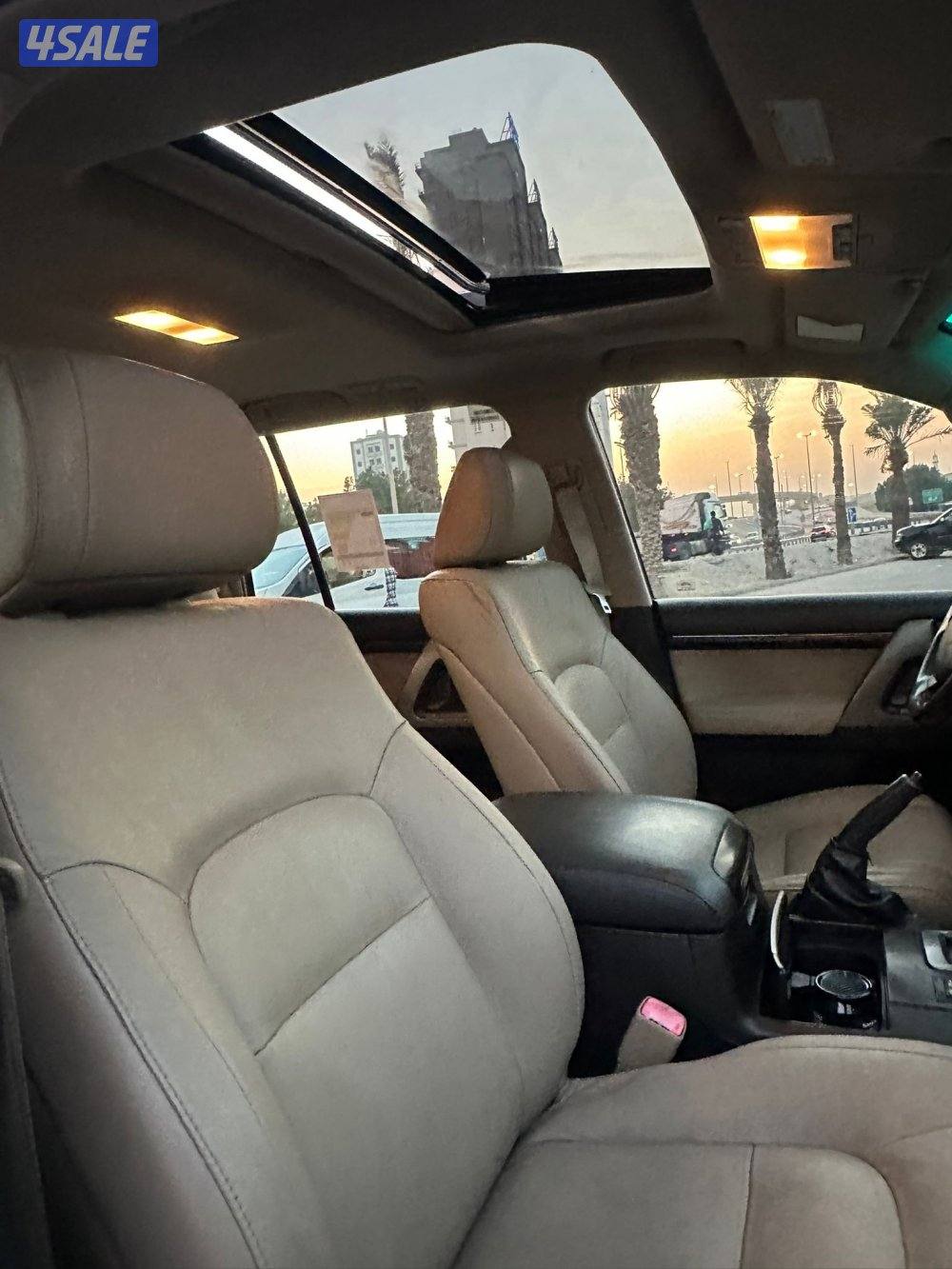 لانـدكـروزر السـايـر VXR9