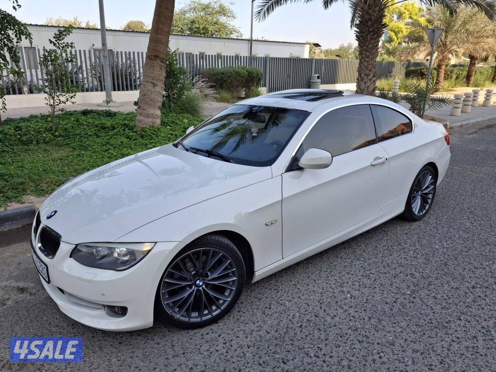 BMW 320i0