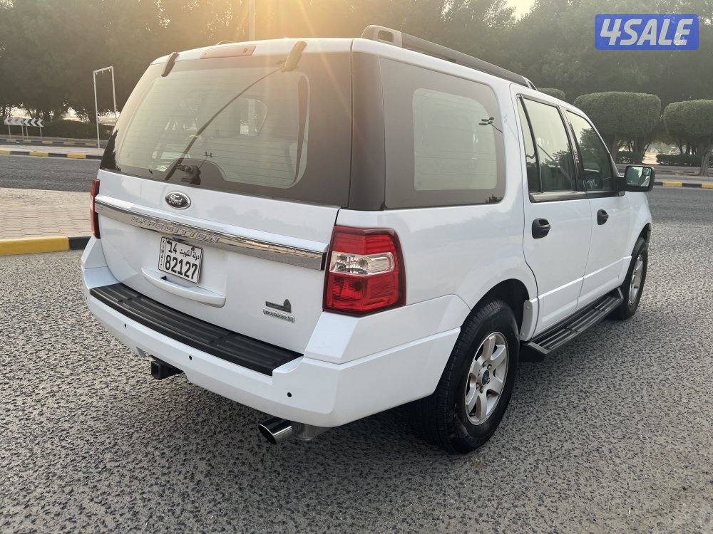 فورد اكسبيديشن صبغ الوكالة موديل 20151