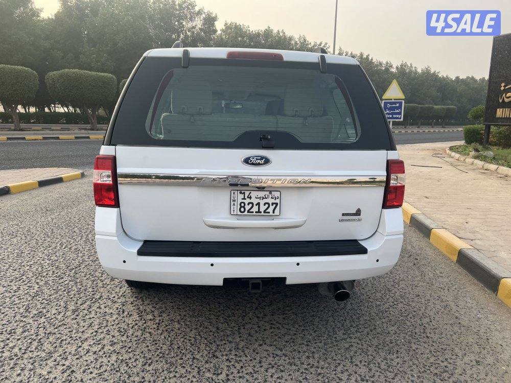 فورد اكسبيديشن صبغ الوكالة موديل 20152