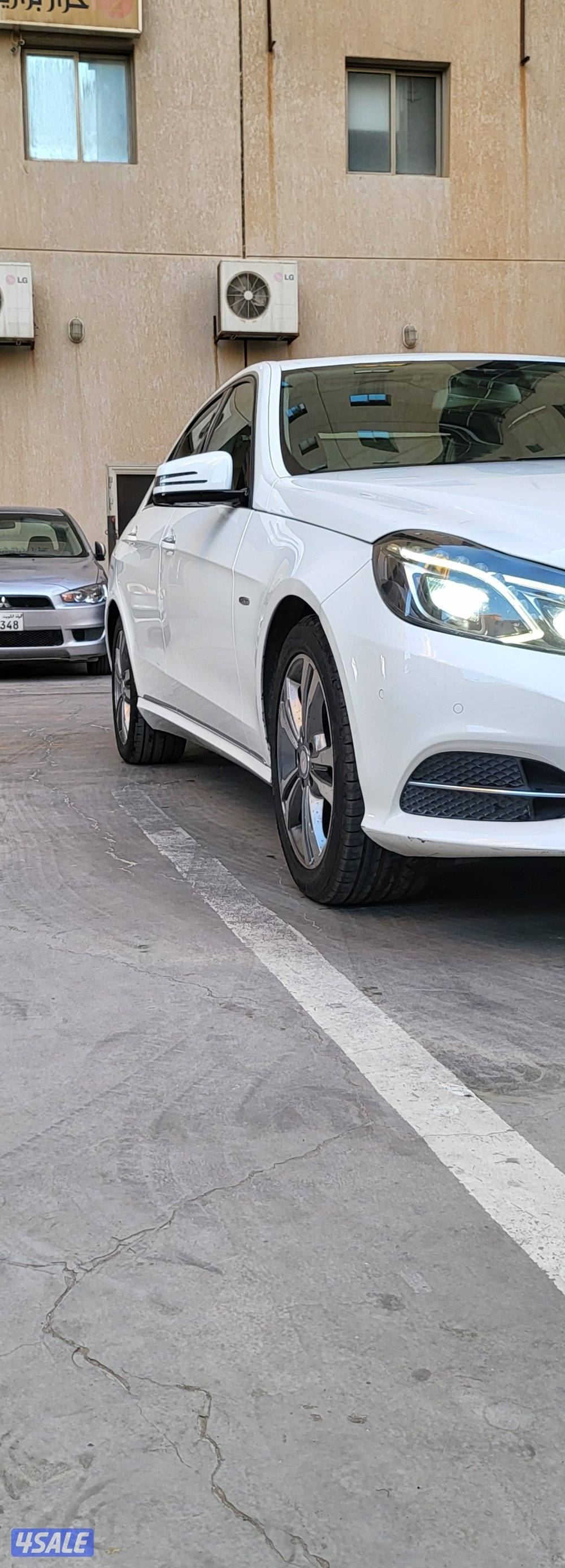 للبيع مرسيدس E200 موديل 2016 وارد الوكالة اعلي مواصفات فتحة/كاميرا 362