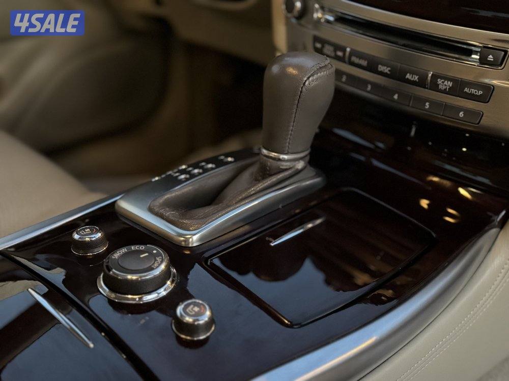 انفينيتي Q70 موديل 2016 صبغ الوكاله بحاله ممتازه13