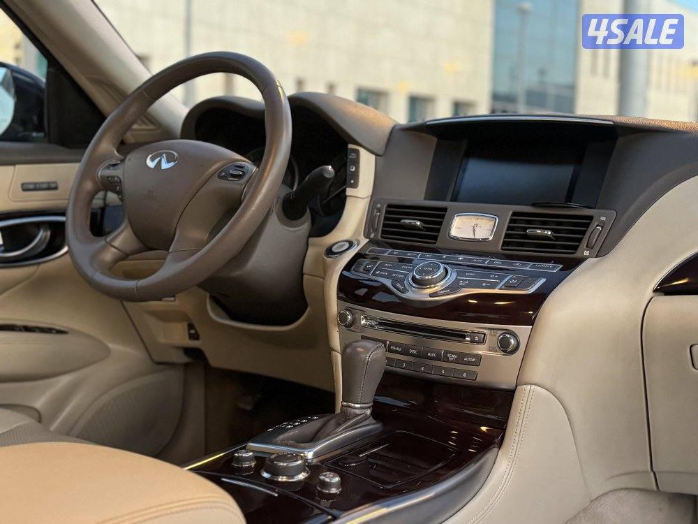 انفينيتي Q70 موديل 2016 صبغ الوكاله بحاله ممتازه14