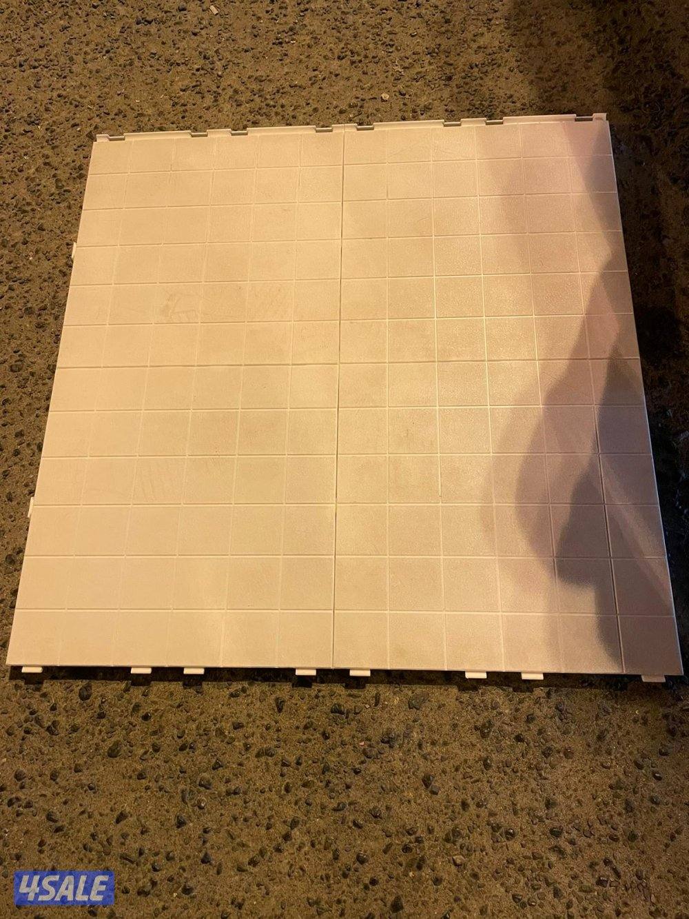 للبيع ارضيات بلاستك ستعمال خفيف0