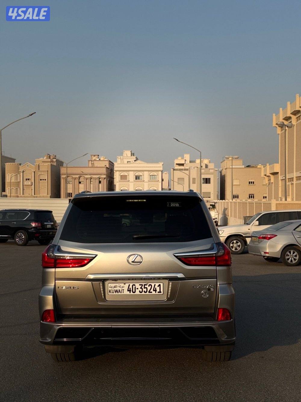 للبيع لكزس 2018/ Sport وارد الساير6