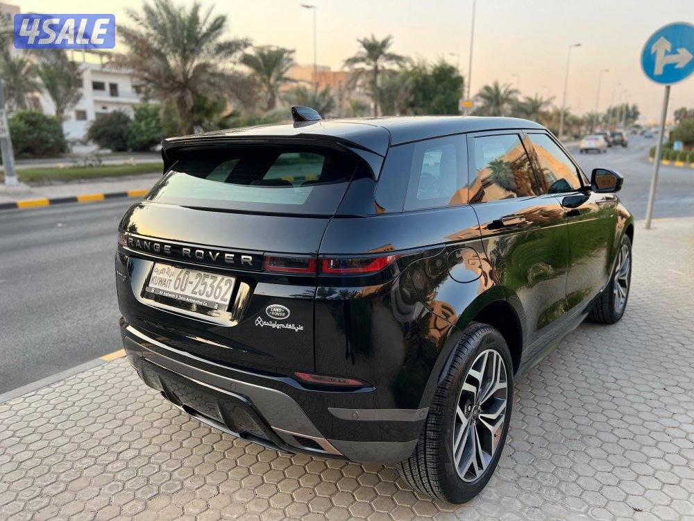 رنج روفر ايفوك Dynamic موديل 2021 بحالة الوكالة3