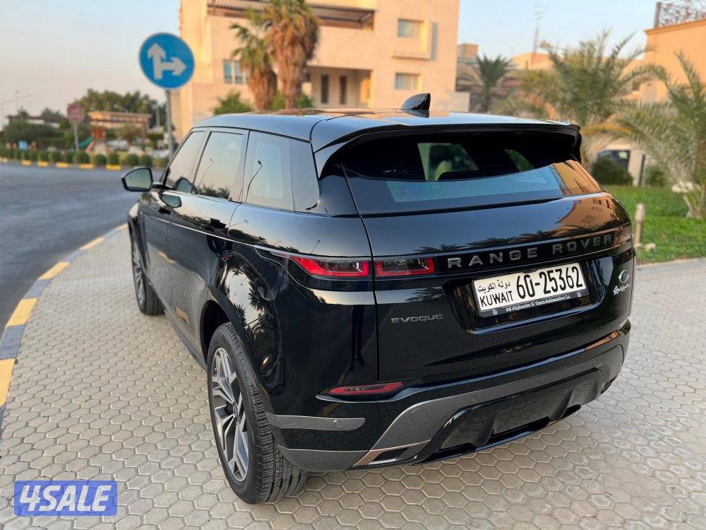 رنج روفر ايفوك Dynamic موديل 2021 بحالة الوكالة5